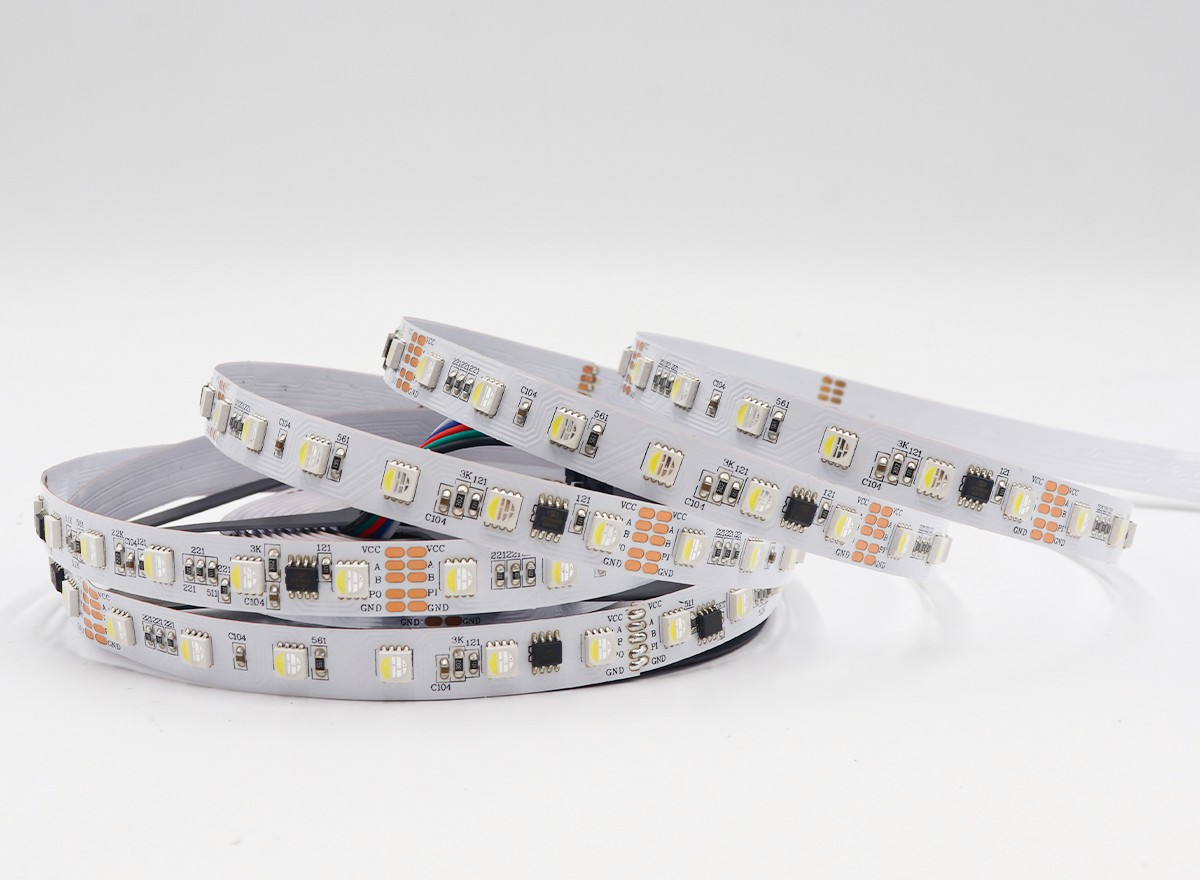 UCS512C0 5050RGBW 10段60燈 24V