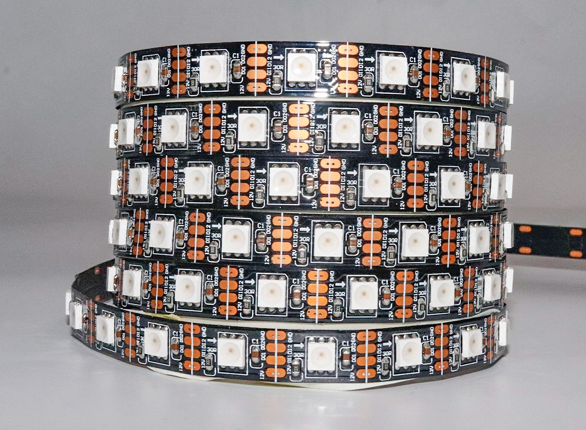 內置GS8208 5050RGB 60燈 12V 單點單控斷點續(xù)傳