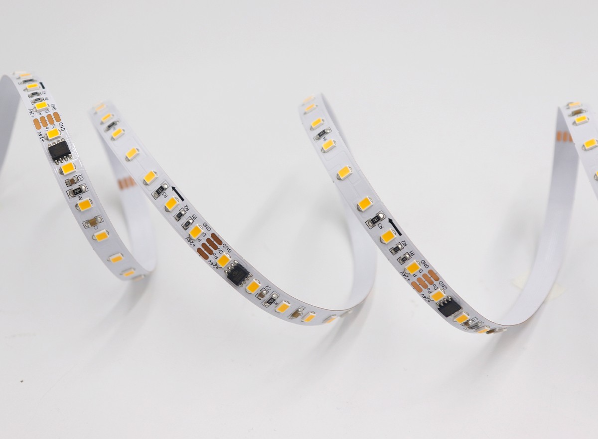 UCS512B3 2835單色 8段96燈 24V