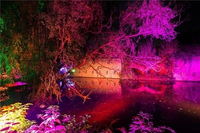 LED霓虹燈字在廣告業(yè)中的運用(圖1) LED霓虹燈字在廣告業(yè)中的運用(圖1)