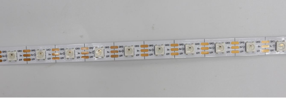 內(nèi)置RT1809 5050RGB 60燈 12V 單點(diǎn)單控三線路(圖1)